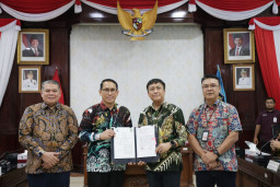 Polutik dan Pemerintahan Pemkot Surabaya dan Pemkot Batam Perkuat Sinergi, Teken Kerjasama Digitalisasi hingga Kesehatan