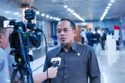 thumbnail Riyono Caping : Bawang Putih Bisa Swasembada, Impor Untungkan Petani Asing 