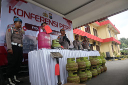 Polres Pasuruan Ungkap Kasus Penyalahgunaan LPG Subsidi, Dua Tersangka Diamankan