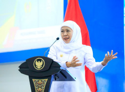 Gubernur Khofifah Buka Rakerprov KONI Jatim 2026, Tekankan Pentingnya Pembinaan Sejak Dini