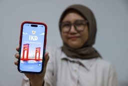 Disdukcapil Surabaya Genjot IKD, Ratusan Ribu Warga Beralih ke Identitas Digital