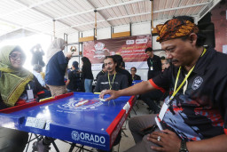 Bukan Sekadar Kartu di Meja, 64 Jurnalis Adu Otak Lewat Domino