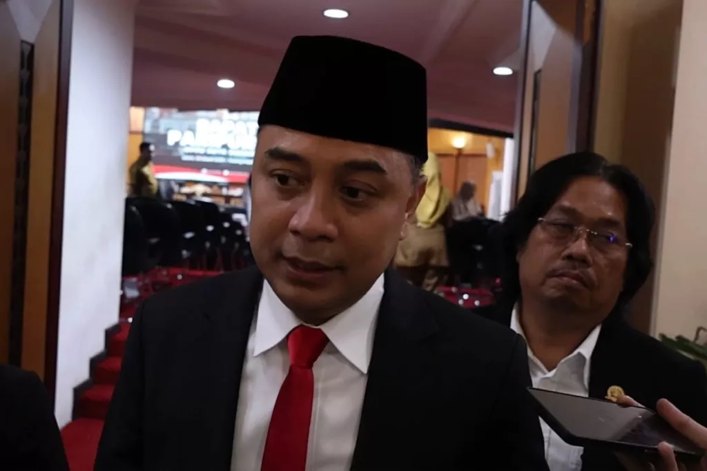 Pemkot Surabaya Tunggu Arahan Presiden soal WFH, Wali Kota Eri Siapkan Skema Alternatif Hemat BBM