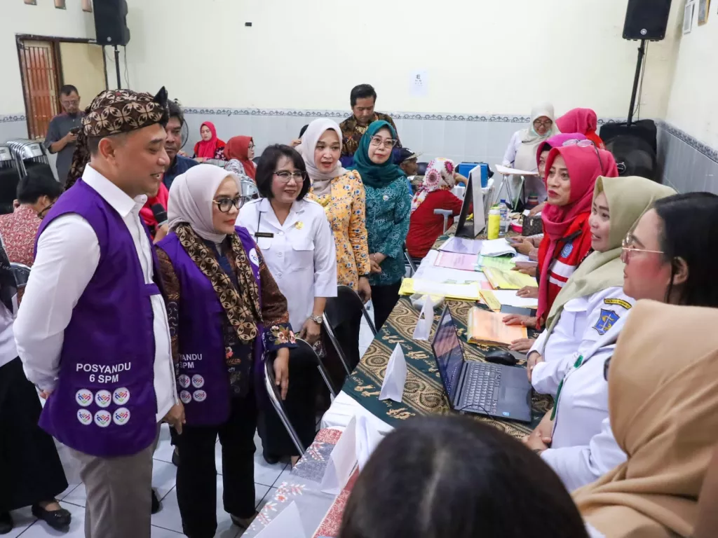 Terapkan 6 SPM, Wali Kota Eri Cahyadi Jadikan Posyandu Wethan Ceria Percontohan di Surabaya