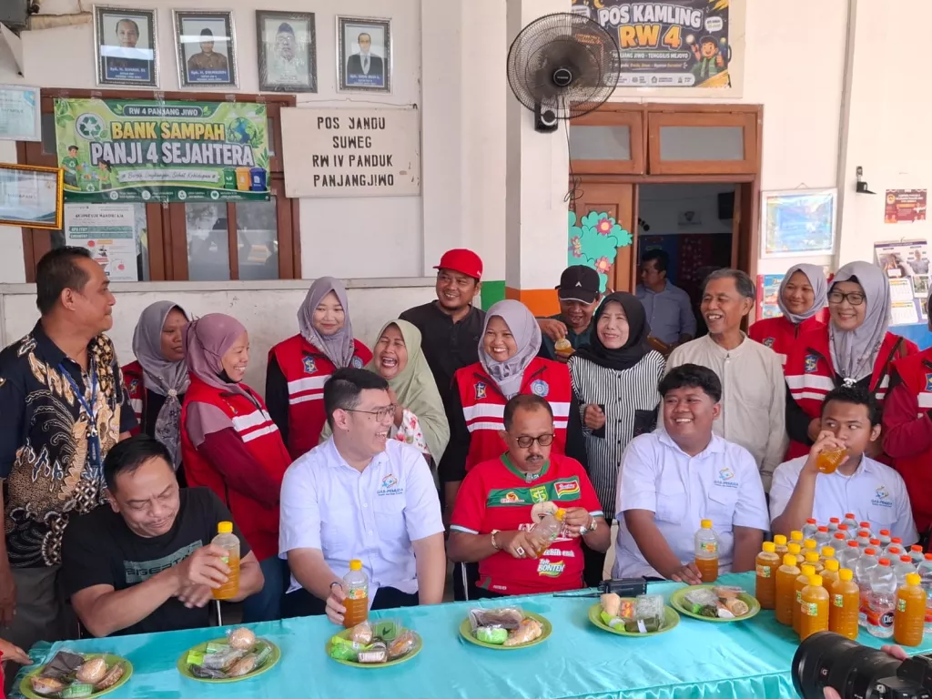 Gotong Royong Gen Z dan Cak Ji Bantu Warga Rentan di Tengah Tekanan Fiskal
