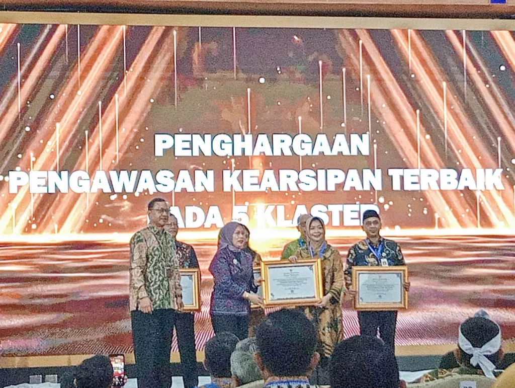 Arsip Kiprah Cak Kartolo Resmi Jadi Memori Kolektif Bangsa, Surabaya Raih Penghargaan Nasional Kearsipan 2026