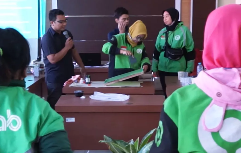 Pemberdayaan Ojol perempuan