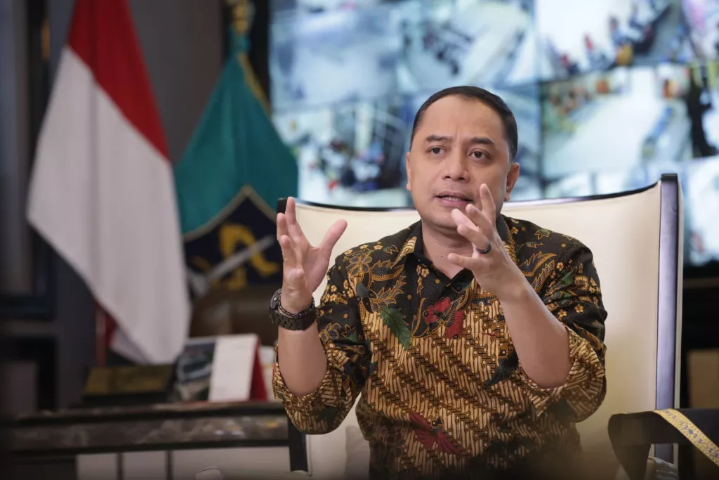 Polutik dan Pemerintahan Pemkot Surabaya Tindak Tegas Dugaan Pungli Jalan Romokalisari, Gardu Dibongkar