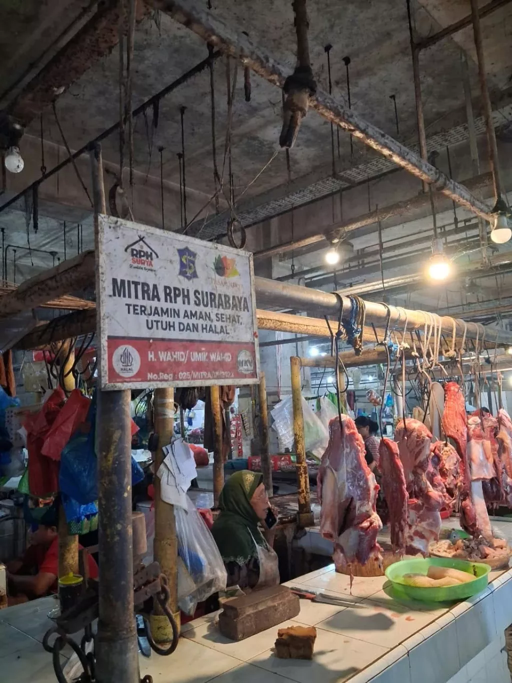 Penjual daging di pasar