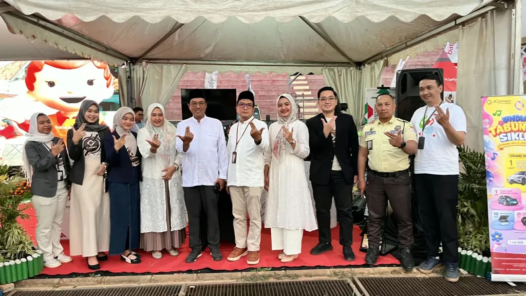 Baca juga : Bank Jatim Dorong Penguatan UMKM melalui Expo UMKM & Ekosistem Haji dan Umrah 2026
