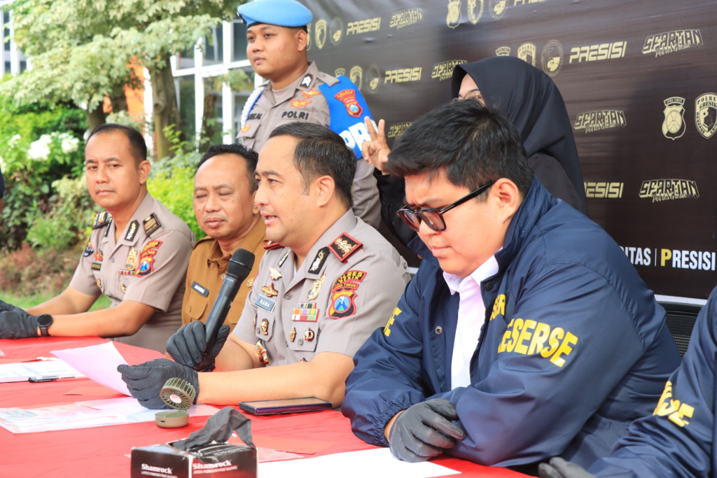 Press Release di Mapolres Gresik