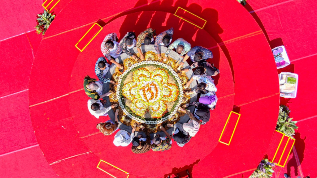 Event Festival Rujak Cingur di Kota Surabaya