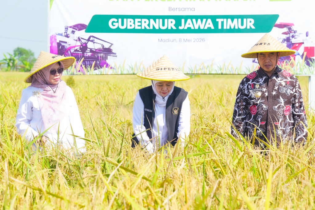 Gubernur Jatim Khofifah